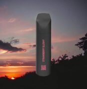 MYLÉ Micro Bar – Strawberry Slushy Disposable Device 1500 Puffs